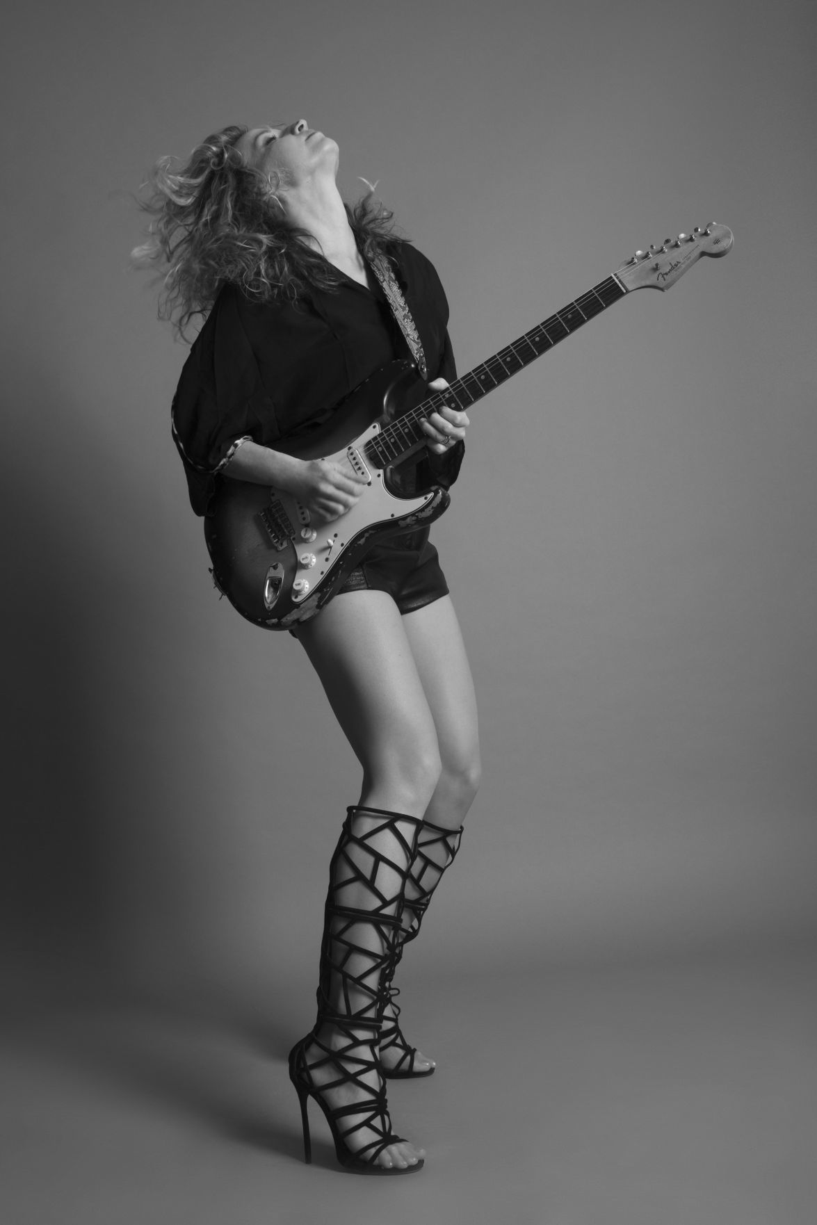 ana_popovic_by_ruben_tomas_07.jpg